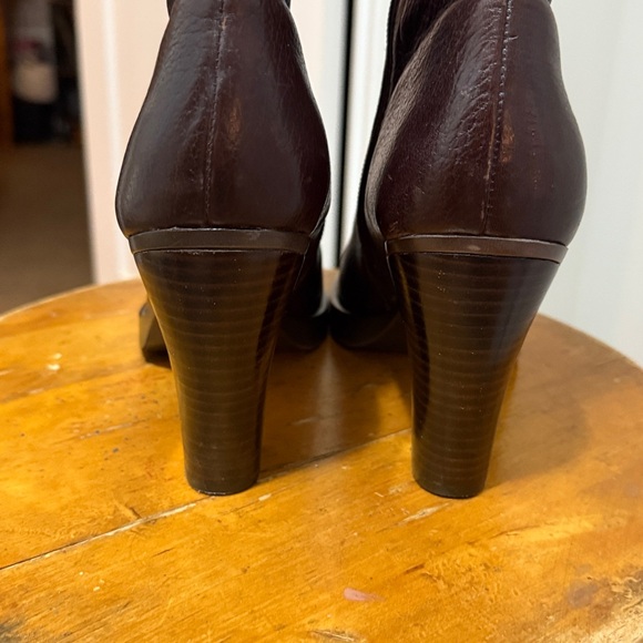 Ladies VINTAGE NINE WEST leather Boots - Picture 3 of 9
